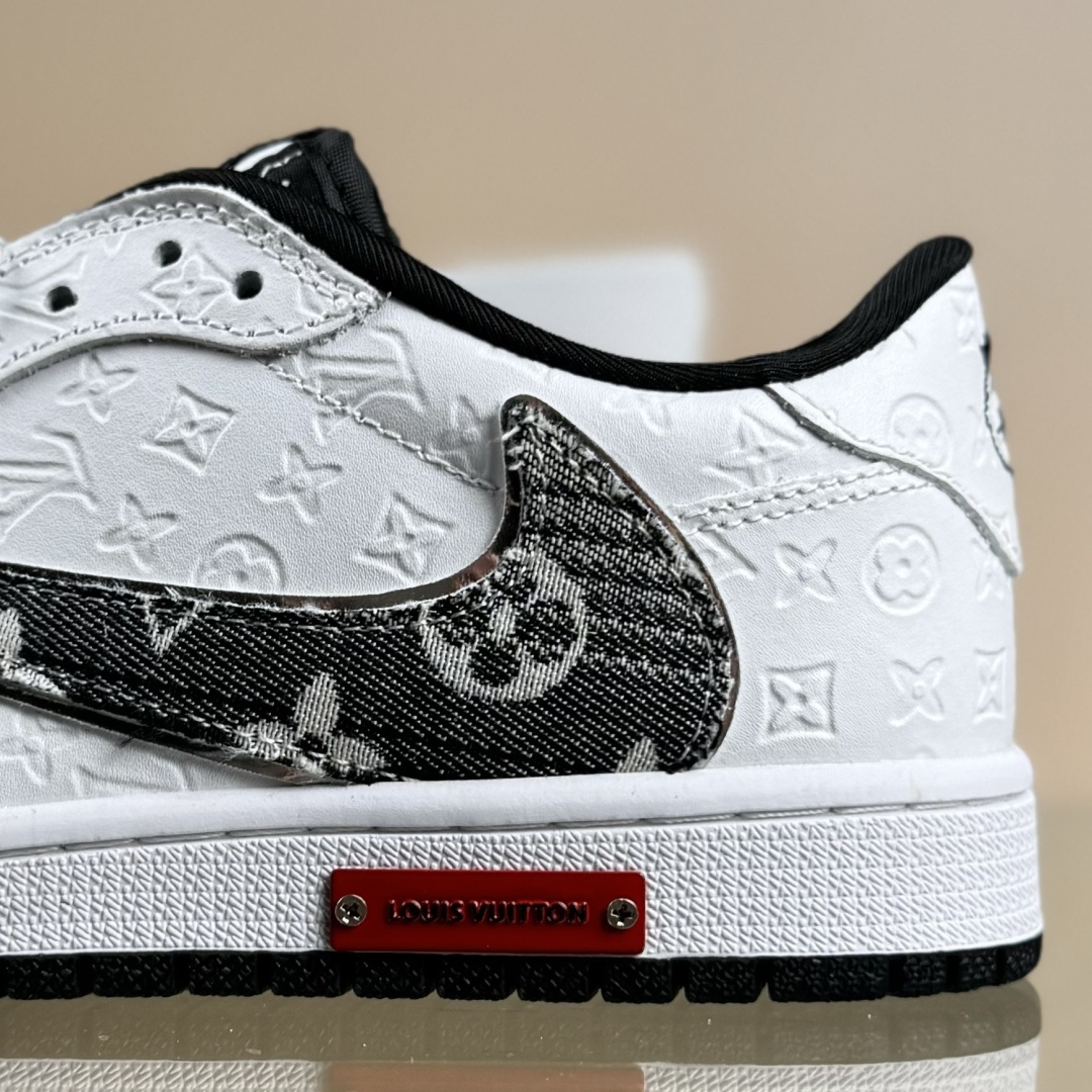 Nike Air Jordan 1 x Travis Scott AJ1倒勾 乔一倒钩 ‘DIY’定制 耐克 低帮文化篮球鞋 XS2025-077