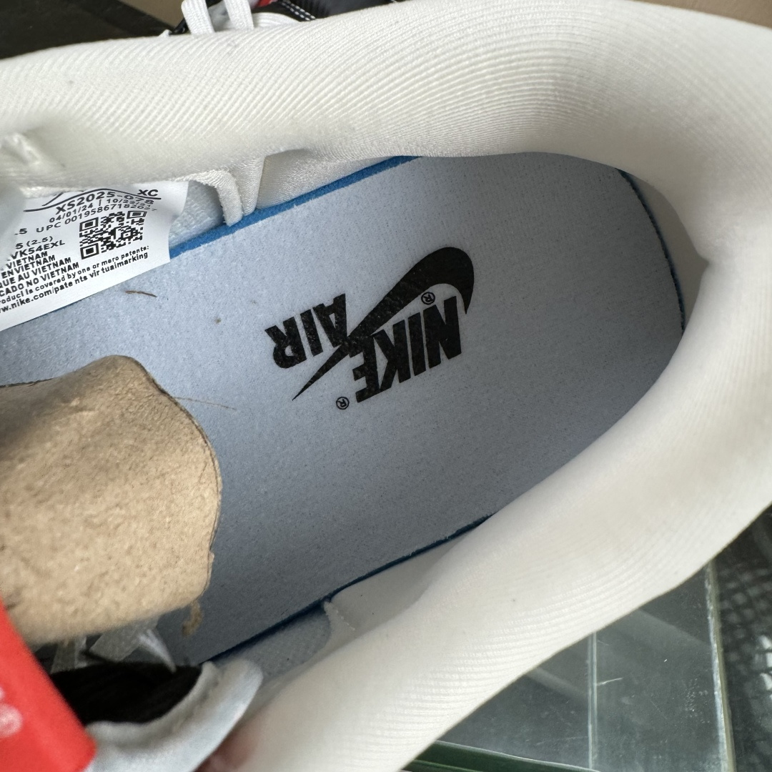 Travis Scott x Fragment Design x Air Jordan 1 Low SP AJ1 乔1 芬迪联名 猫眼红勾 低帮文化休闲板鞋 XS2025-078