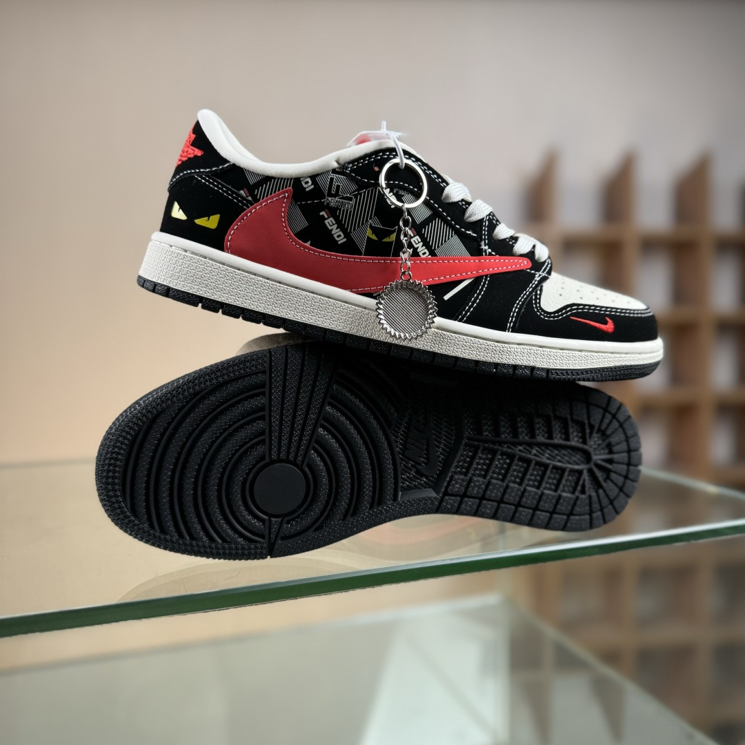 Travis Scott x Fragment Design x Air Jordan 1 Low SP AJ1 乔1 芬迪联名 猫眼红勾 低帮文化休闲板鞋 XS2025-078