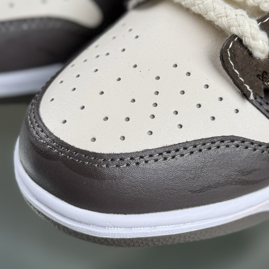 Nike SB Dunk Low 周年高端定制 低帮休闲板鞋 HF5441-111