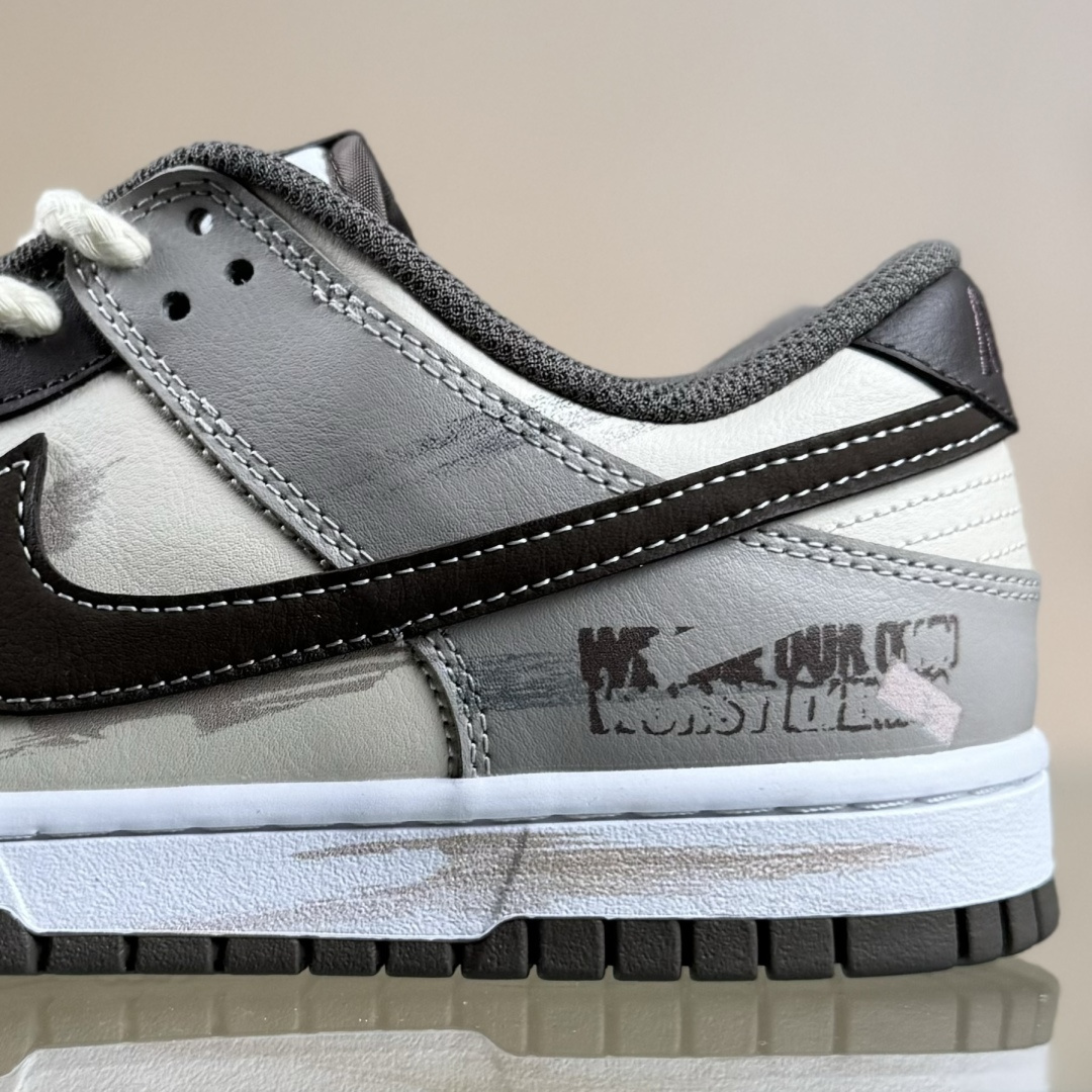 Nike SB Dunk Low 周年高端定制 低帮休闲板鞋 HF5441-111