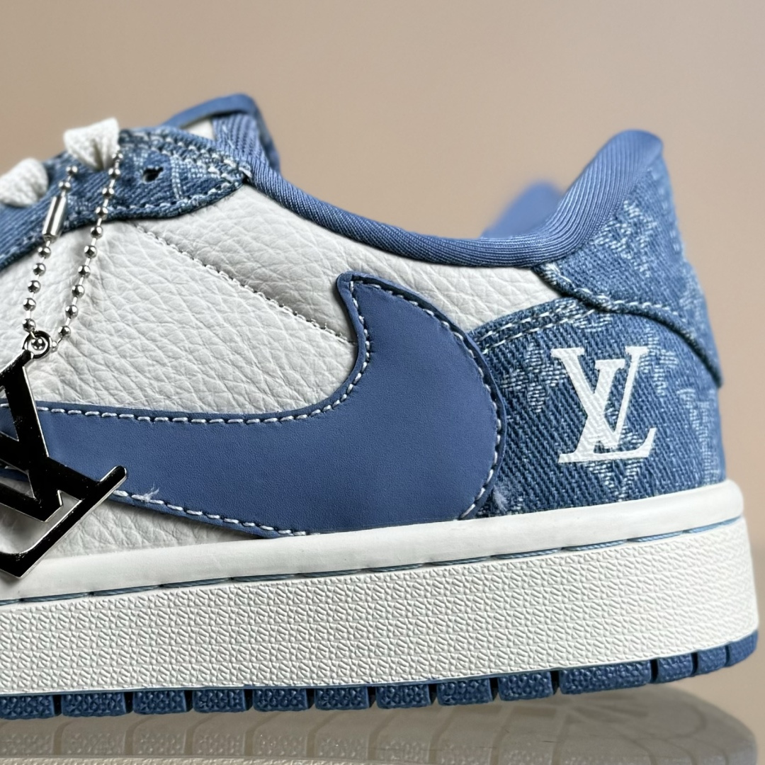 Travis Scott x Fragment Design x Air Jordan 1 Low SP AJ1 乔1 LV联名 天空蓝牛仔 低帮文化休闲板鞋 SC0601-056