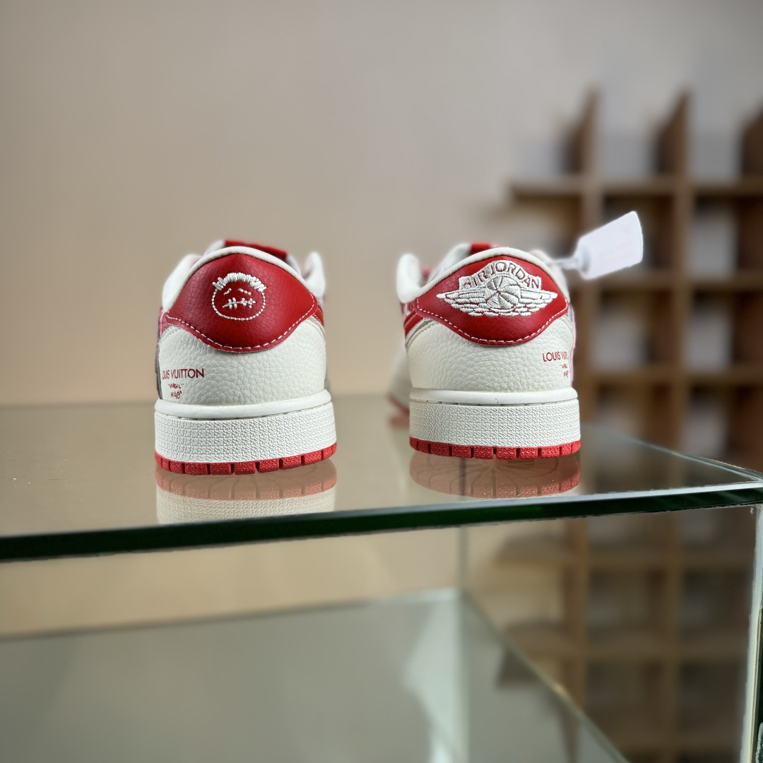 Nike Air Jordan 1 x Travis Scott AJ1倒勾 乔一倒钩 ‘DIY’定制 耐克 低帮文化篮球鞋 XS2025-067