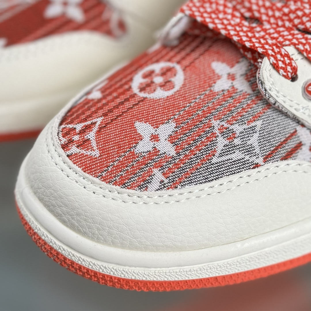 Nike Air Jordan 1 x Travis Scott AJ1倒勾 乔一倒钩 ‘DIY’定制 耐克 低帮文化篮球鞋 XS2025-067