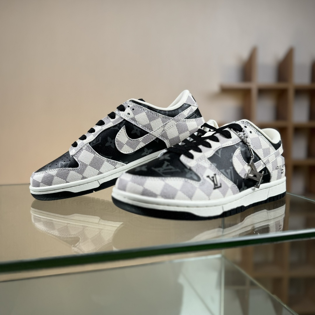 NIKE SB Dunk Low RETRO x Louis Vuitton 格纹雾灰 SC0601-452