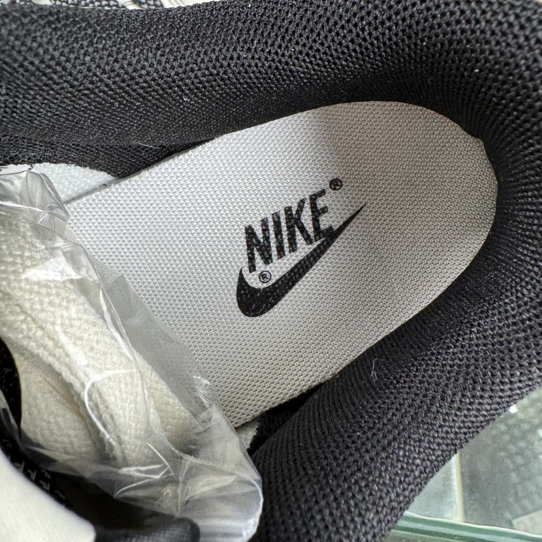 Nike SB Dunk Low x Louis Vuitton 白黑满天星 JP1628-027