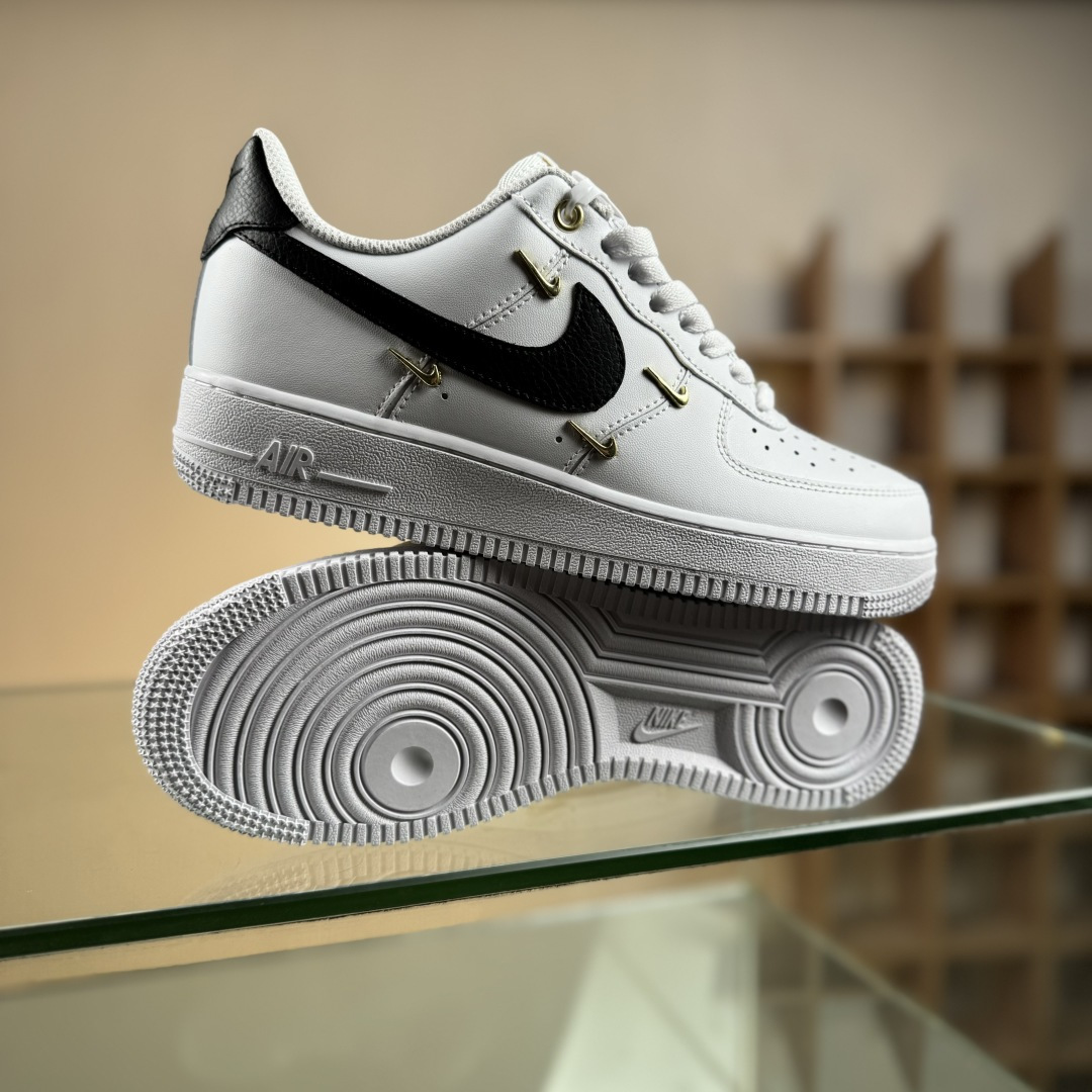 Nike Air Force 1'07 Low 四勾黑白 空军一号低帮休闲板鞋 ZH0316-113