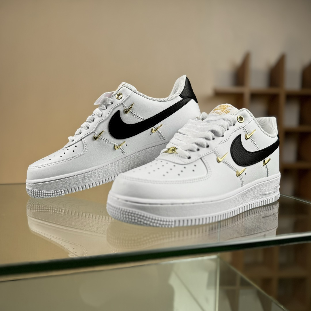 Nike Air Force 1'07 Low 四勾黑白 空军一号低帮休闲板鞋 ZH0316-113