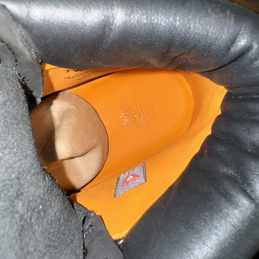 400 得物纯原顶级一比一原版开发版本 添柏岚Timberland踢不烂/经典款黑色高帮 女款六孔型号8658A男款七孔型号10073W