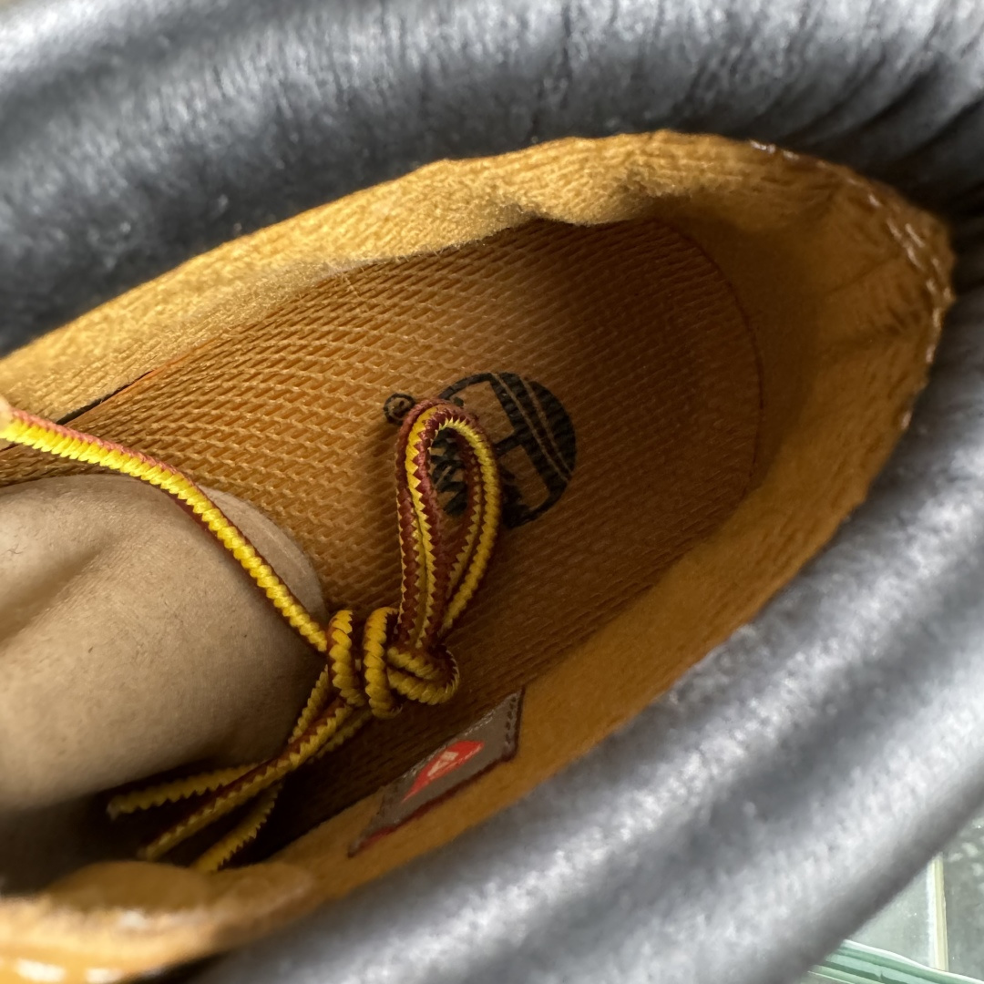 320 得物纯原顶级一比一原版开发版本 添柏岚Timberland踢不烂/经典款中帮黄色23061