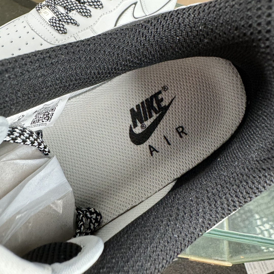 Nike Air Force 1'07 Low ”Justdoit” 空军一号低帮休闲板鞋 CS5288-038 Nike Air Force 1'07 Low ”Justdoit” 空军一号低帮休闲板鞋 CS5288-038