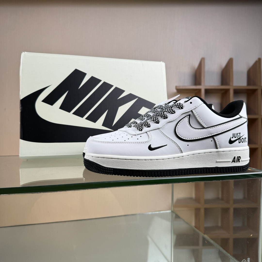 Nike Air Force 1'07 Low ”Justdoit” 空军一号低帮休闲板鞋 CS5288-038 Nike Air Force 1'07 Low ”Justdoit” 空军一号低帮休闲板鞋 CS5288-038