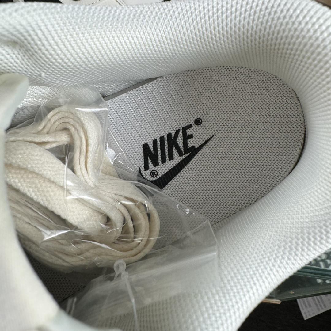 Nike SB Dunk Low x Stussy 白黑小勾 JP1628-039 Nike SB Dunk Low x Stussy 白黑小勾 JP1628-039