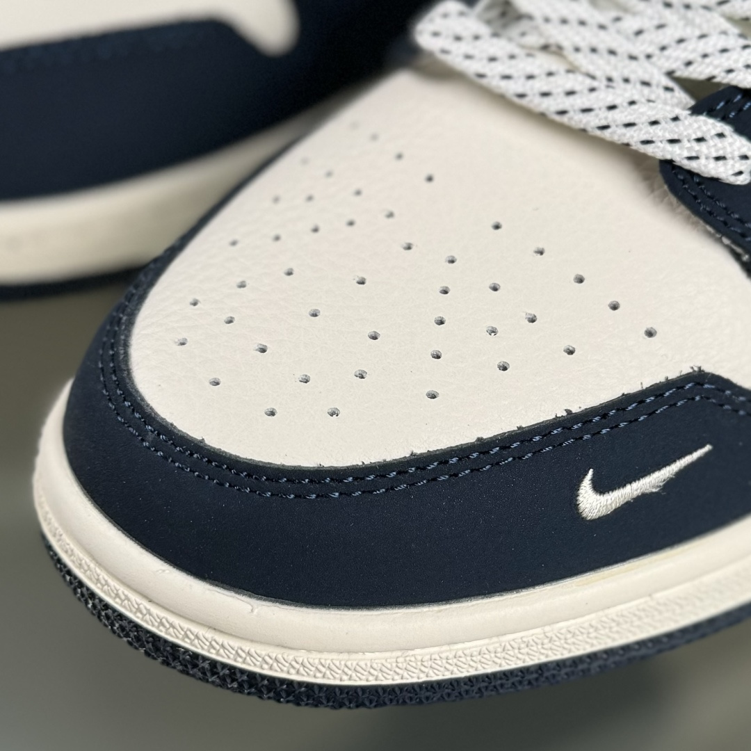 Air Jordan 1 Low AJ1 乔1 “斯图西联名---米白黑蓝印花”高端定制 低帮复古篮球鞋 LD8888-004 Air Jordan 1 Low AJ1 乔1 “斯图西联名---米白黑蓝印花”高端定制 低帮复古篮球鞋 LD8888-004