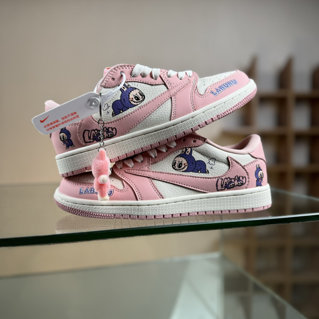 Travis Scott x Jordan 1 Low “Labubu拉布布联名” 高端定制 乔丹倒勾低帮休闲板鞋 DD7866-114