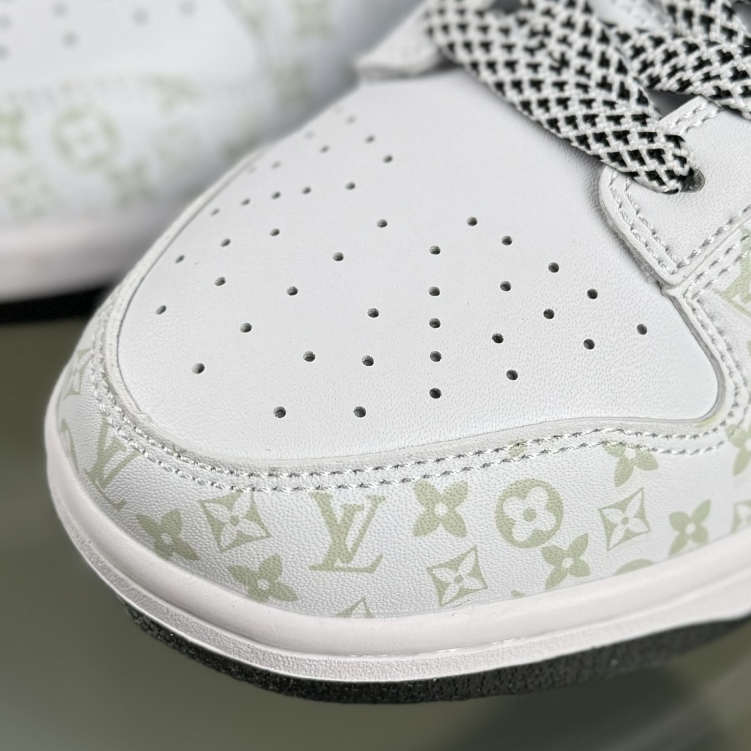 Nike SB Dunk Low x Louis Vuitton 白黑满天星 CS1688-128