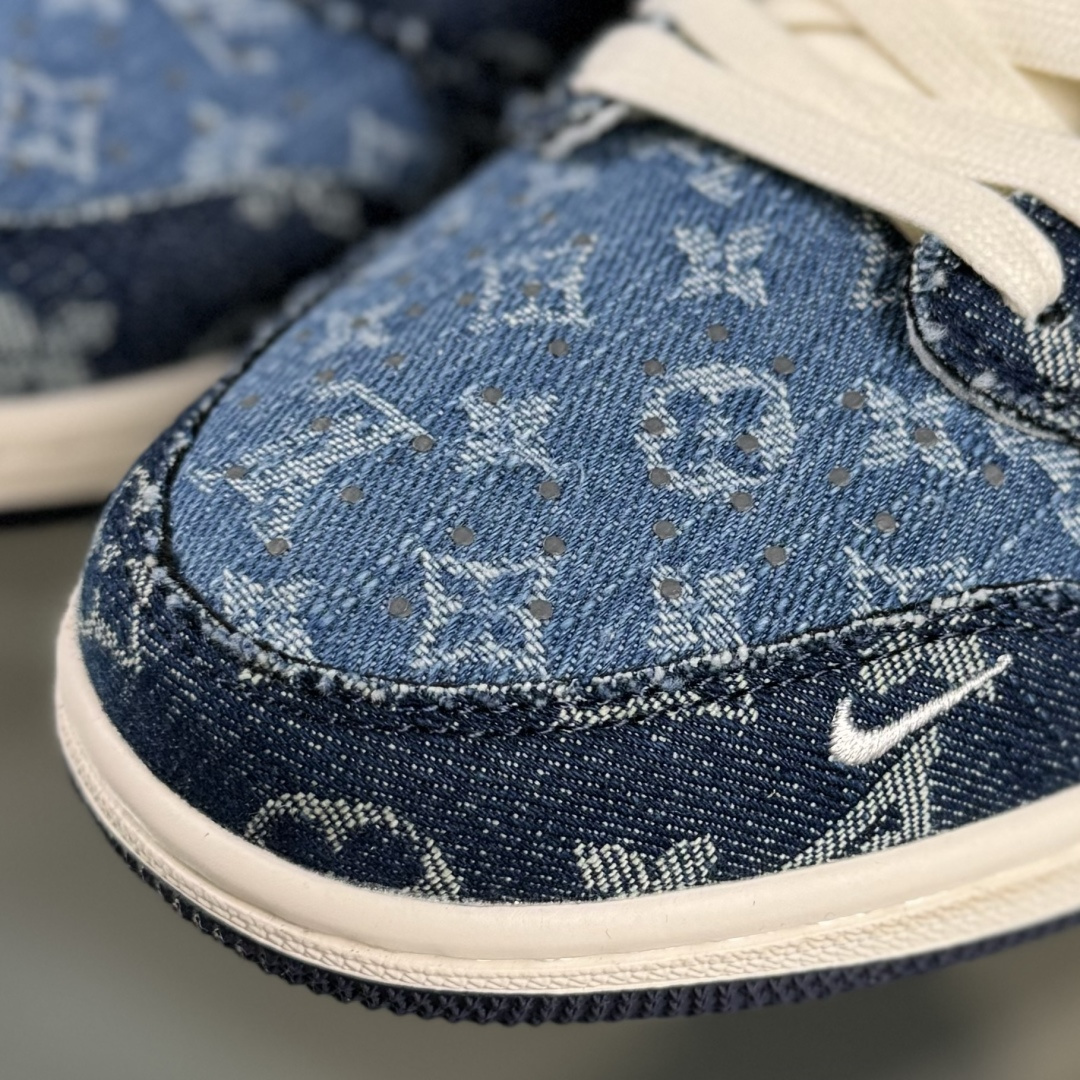 Travis Scott x Fragment Design x Air Jordan 1 Low SP AJ1 乔1 联名 水洗牛仔深蓝印花 低帮文化休闲板鞋 XD0798-312 Travis Scott x Fragment Design x Air Jordan 1 Low SP AJ1 乔1 联名 水洗牛仔深蓝印花 低帮文化休闲板鞋 XD0798-312