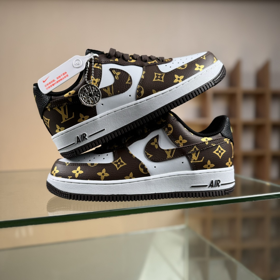 Nike Air Force 1'07 Low LV联名 经典白棕 空军一号低帮休闲板鞋 CZ3986-004 Nike Air Force 1'07 Low LV联名 经典白棕 空军一号低帮休闲板鞋 CZ3986-004