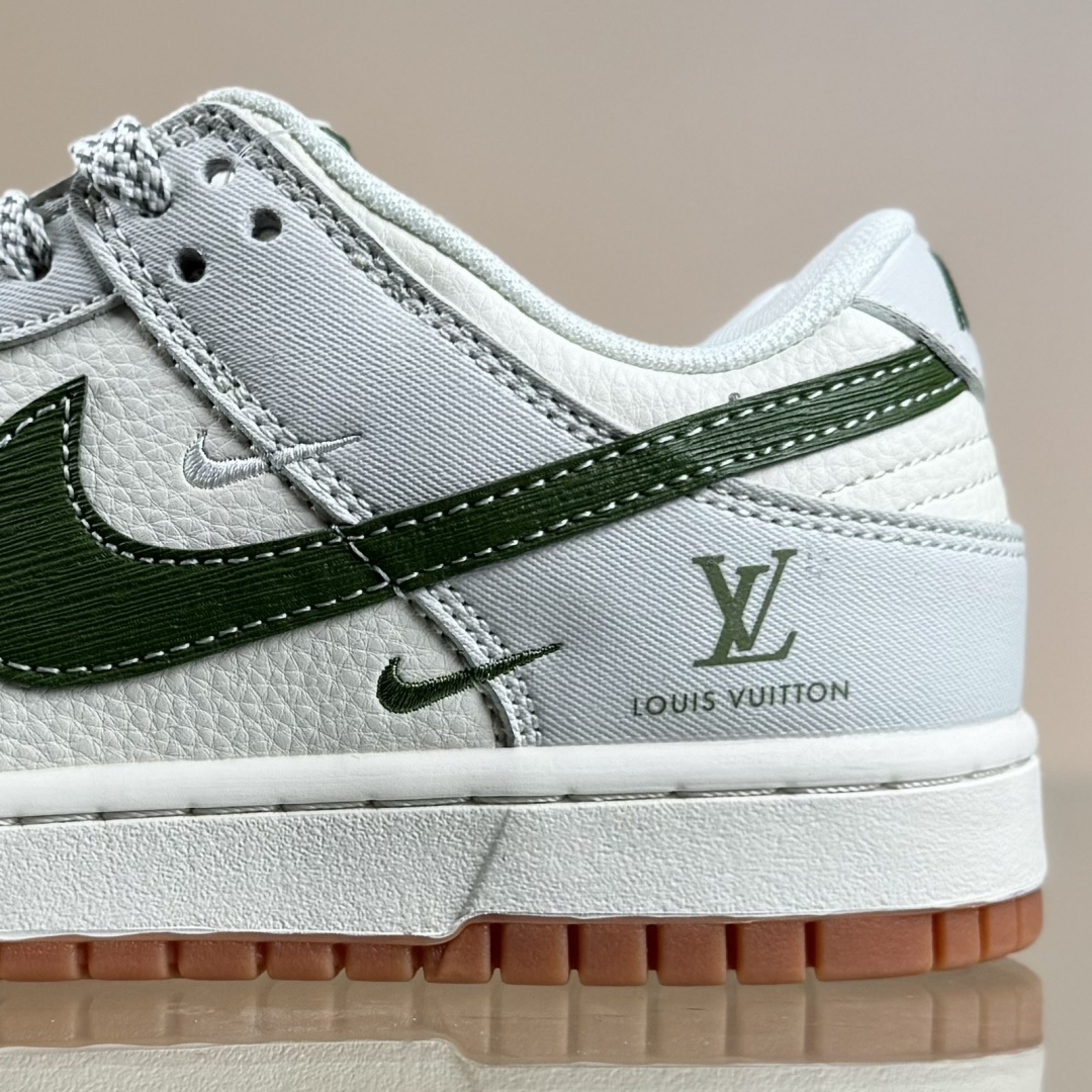 280 Nike SB Dunk Low LV联名 抹茶绿生胶 周年高端定制 低帮休闲板鞋 JP1628-032-Chinese UA Cheap High Quatity Brand Clothes Bags handbags Sneakers wholesale wholesaler seller from China Factory suppliers Fashion Clothing Shoes best Quality Beautiful Price 280 Nike SB Dunk Low LV联名 抹茶绿生胶 周年高端定制 低帮休闲板鞋 JP1628-032