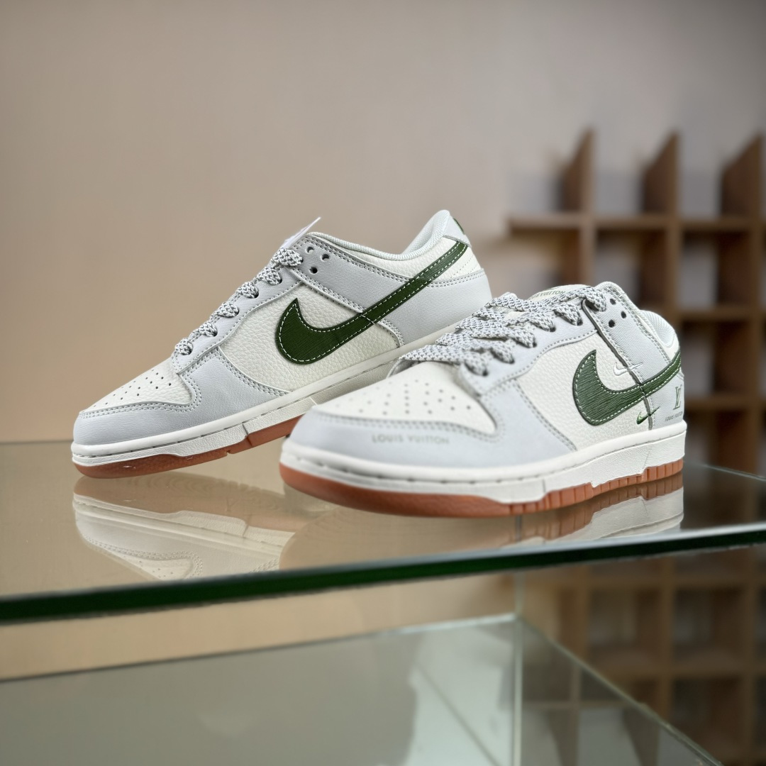 280 Nike SB Dunk Low LV联名 抹茶绿生胶 周年高端定制 低帮休闲板鞋 JP1628-032-Chinese UA Cheap High Quatity Brand Clothes Bags handbags Sneakers wholesale wholesaler seller from China Factory suppliers Fashion Clothing Shoes best Quality Beautiful Price 280 Nike SB Dunk Low LV联名 抹茶绿生胶 周年高端定制 低帮休闲板鞋 JP1628-032