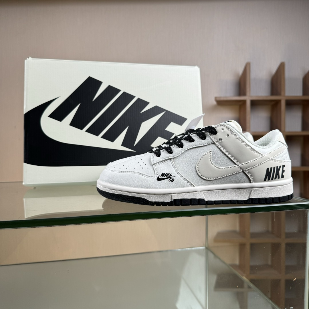 280 Nike SB Dunk Low x NIKE 白黑小勾满天星 CS1688-118-Chinese UA Cheap High Quatity Brand Clothes Bags handbags Sneakers wholesale wholesaler seller from China Factory suppliers Fashion Clothing Shoes best Quality Beautiful Price 280 Nike SB Dunk Low x NIKE 白黑小勾满天星 CS1688-118