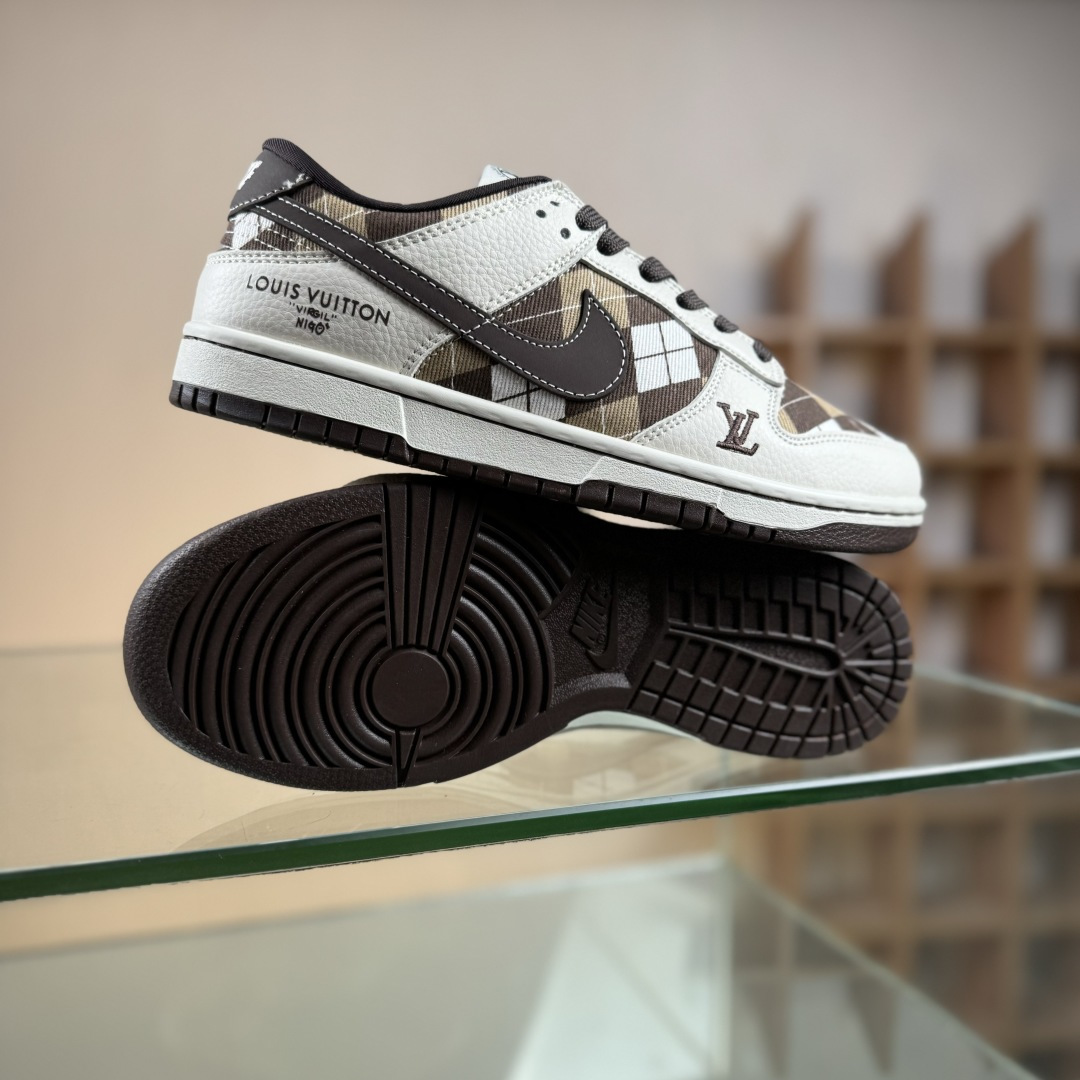 280 Nike SB Dunk Low LV联名 白棕网格 高端定制 低帮休闲板鞋 SC0601-461-Chinese UA Cheap High Quatity Brand Clothes Bags handbags Sneakers wholesale wholesaler seller from China Factory suppliers Fashion Clothing Shoes best Quality Beautiful Price 280 Nike SB Dunk Low LV联名 白棕网格 高端定制 低帮休闲板鞋 SC0601-461