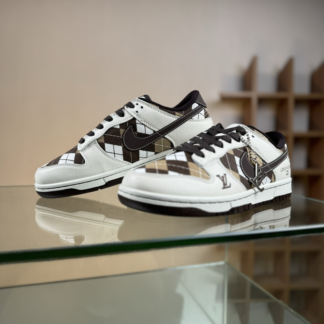 280 Nike SB Dunk Low LV联名 白棕网格 高端定制 低帮休闲板鞋 SC0601-461-Chinese UA Cheap High Quatity Brand Clothes Bags handbags Sneakers wholesale wholesaler seller from China Factory suppliers Fashion Clothing Shoes best Quality Beautiful Price 280 Nike SB Dunk Low LV联名 白棕网格 高端定制 低帮休闲板鞋 SC0601-461