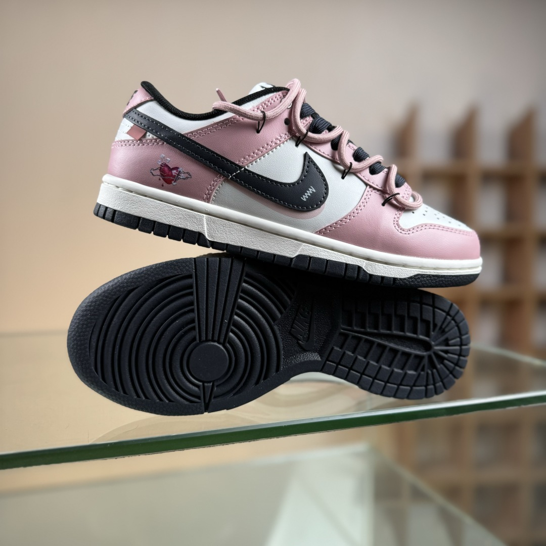 280 Nike SB Dunk Low 情人节绑带 周年高端定制 低帮休闲板鞋 PB0510-055