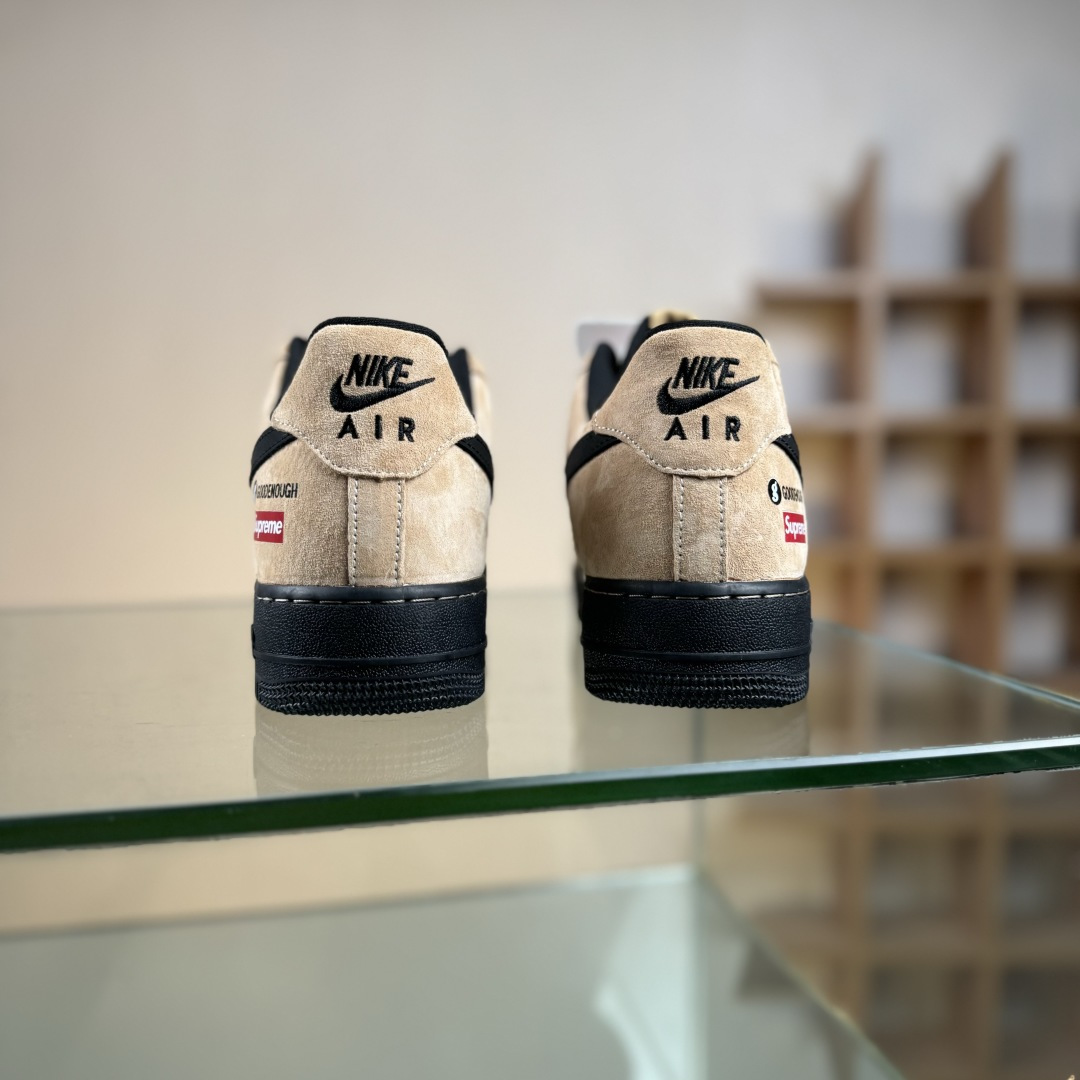 260 Nike Air Force 1 Low 07 x Superme 米粽黑小勾 YF9511-810