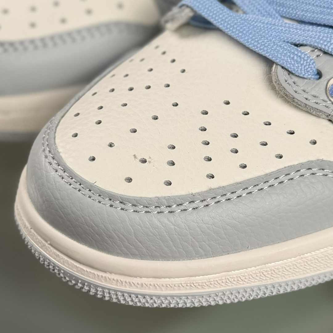 280 Travis Scott x Nike Air Jordan 1 Low x Louis Vuitton Air Jordan 1 Low 反转灰白蓝倒钩 JW1188-145