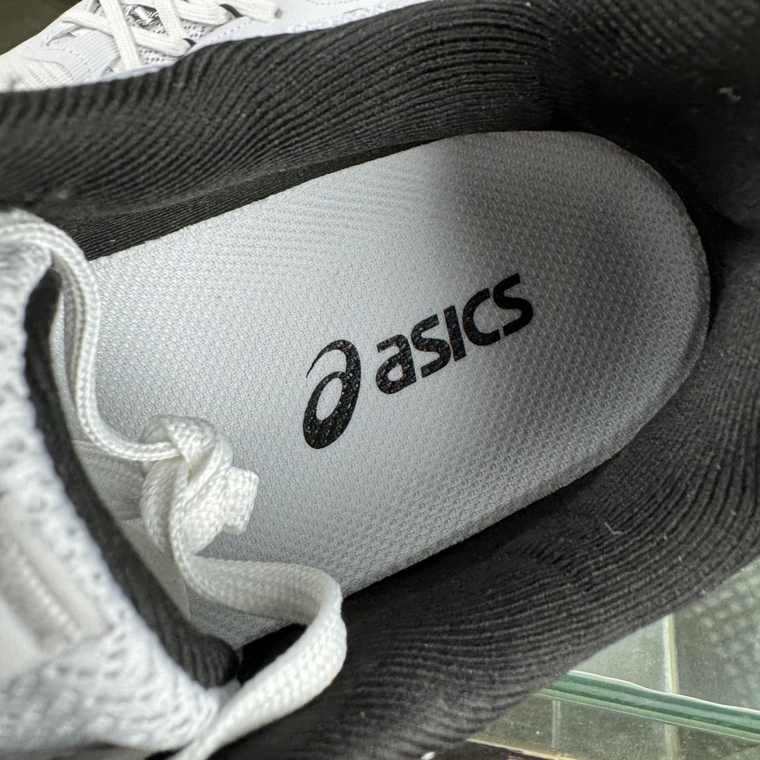 180 ASICS NETBURNER BALLISTIC FF 4 亚瑟士 专业训练鞋 轻量舒适透气材质 升级全新缓震中底部位科技材质 1051A088-100