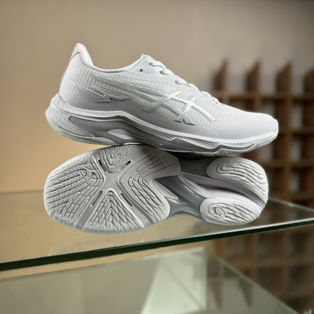 180 ASICS NETBURNER BALLISTIC FF 4 亚瑟士 专业训练鞋 轻量舒适透气材质 升级全新缓震中底部位科技材质 1052A083-100