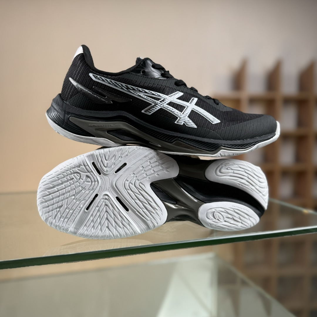 ASICS NETBURNER BALLISTIC FF 4 亚瑟士 专业训练鞋 轻量舒适透气材质 升级全新缓震中底部位科技材质 1051A088-001