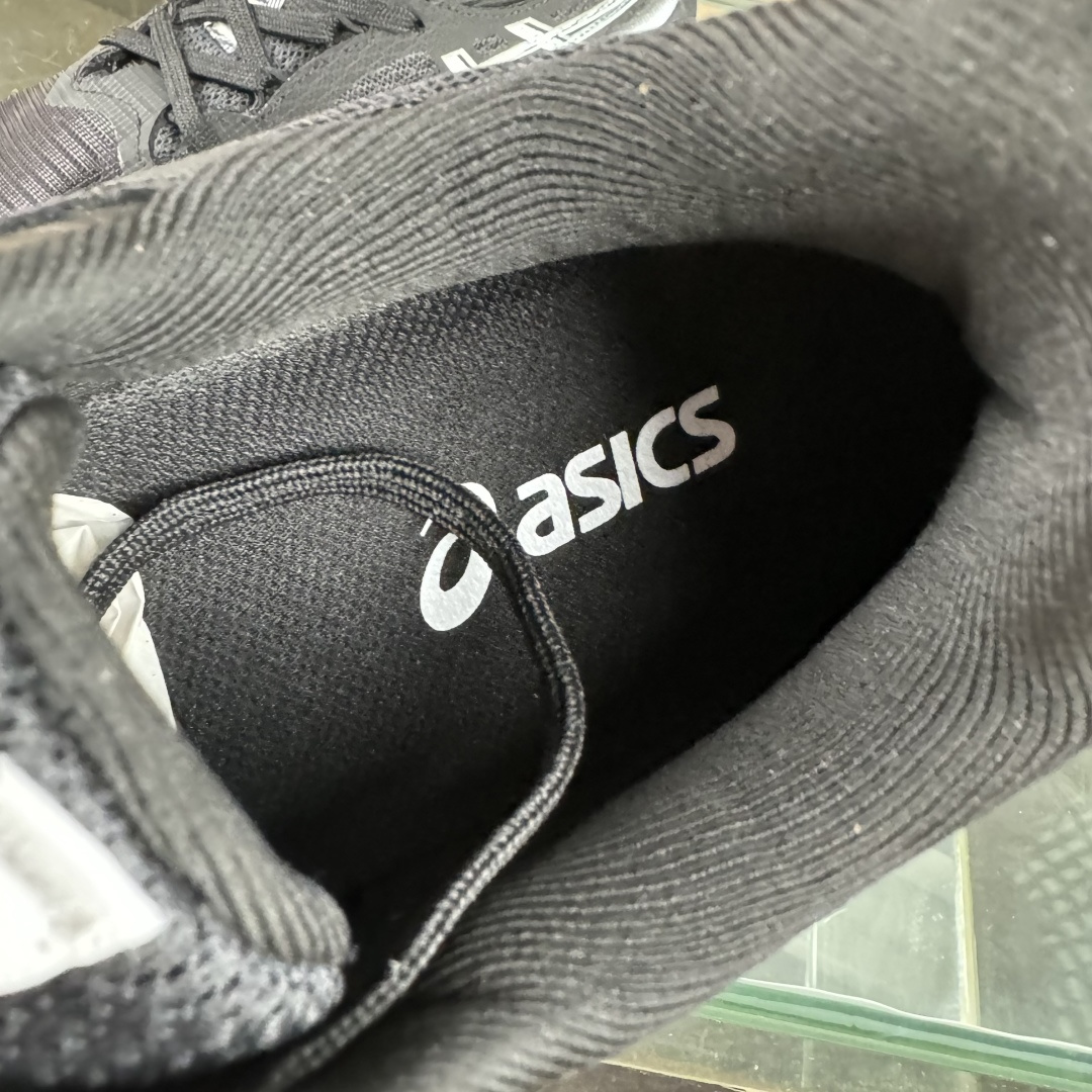 ASICS NETBURNER BALLISTIC FF 4 亚瑟士 专业训练鞋 轻量舒适透气材质 升级全新缓震中底部位科技材质 1051A088-001