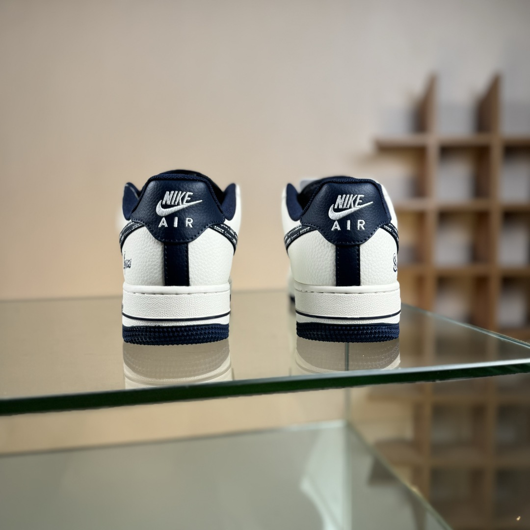 260 Nike Air Force 1'07 Low 联名 米白迷彩红蓝钩 空军一号低帮休闲板鞋 XD2588-609