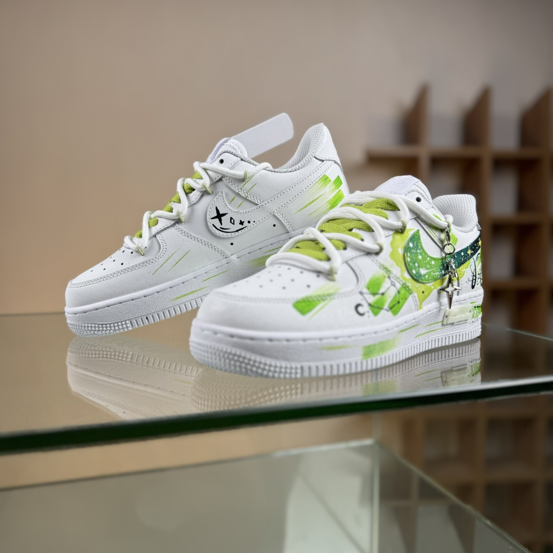 260 Nike Air Force 1'07 Low ”Capricorn” 手绘涂鸦十二星座系列 摩羯座 空军一号低帮休闲板鞋 星座1222119