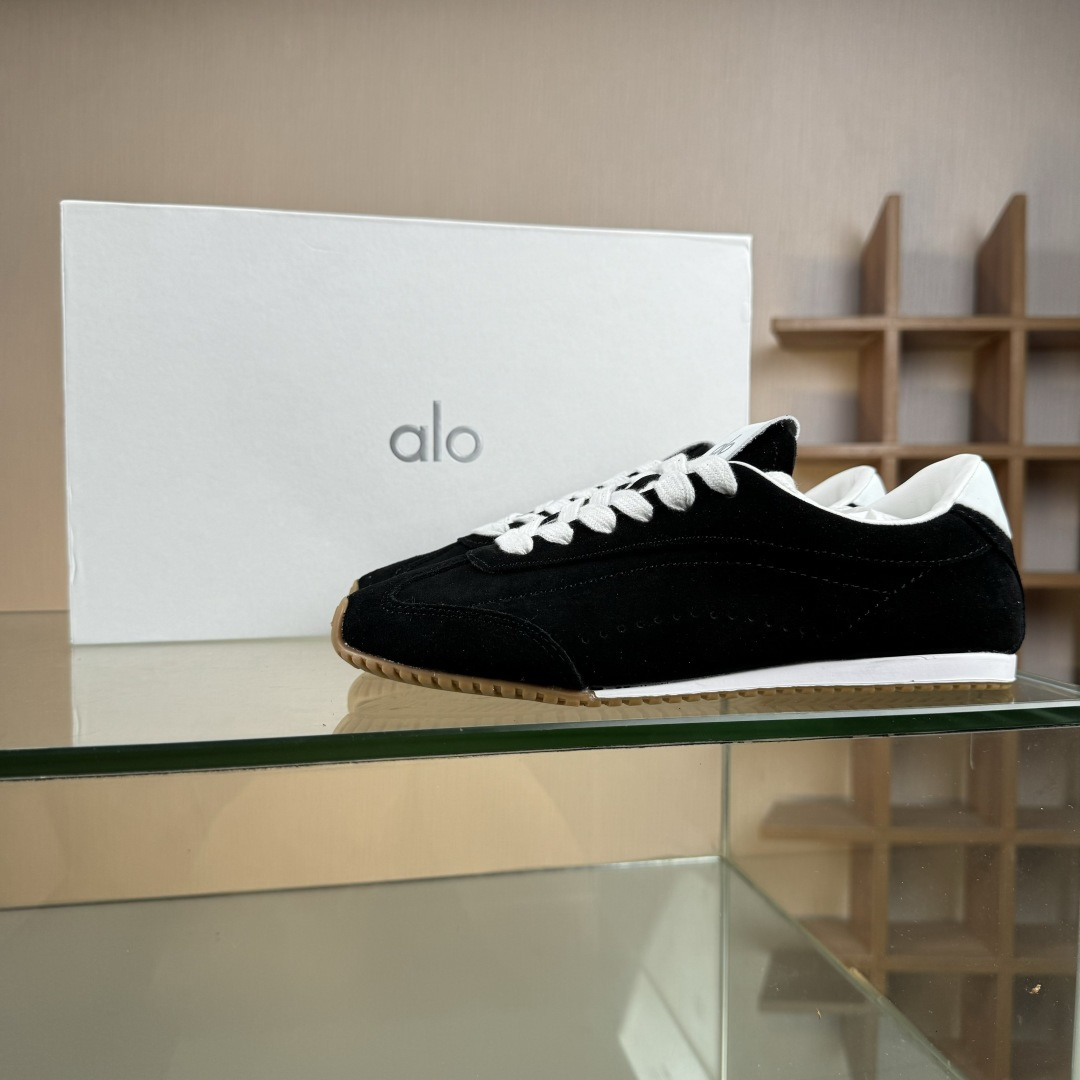 210 Alo Yoga Sunset Sneaker 舒适 生活休闲鞋