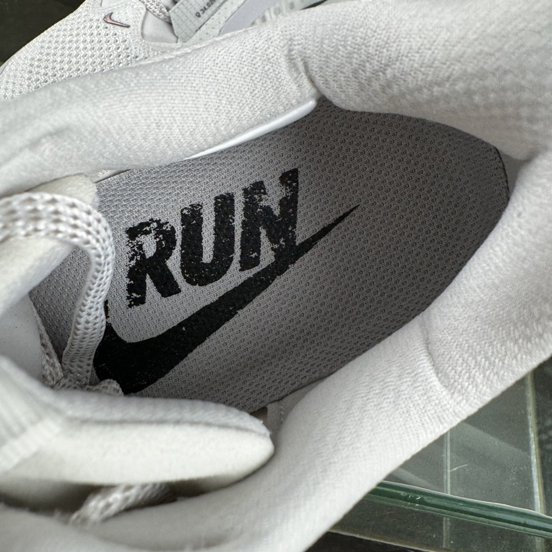 240 J版 Nike Air Zoom Pegasus Premium 耐克网面全掌气垫缓震跑鞋 IH2288-001