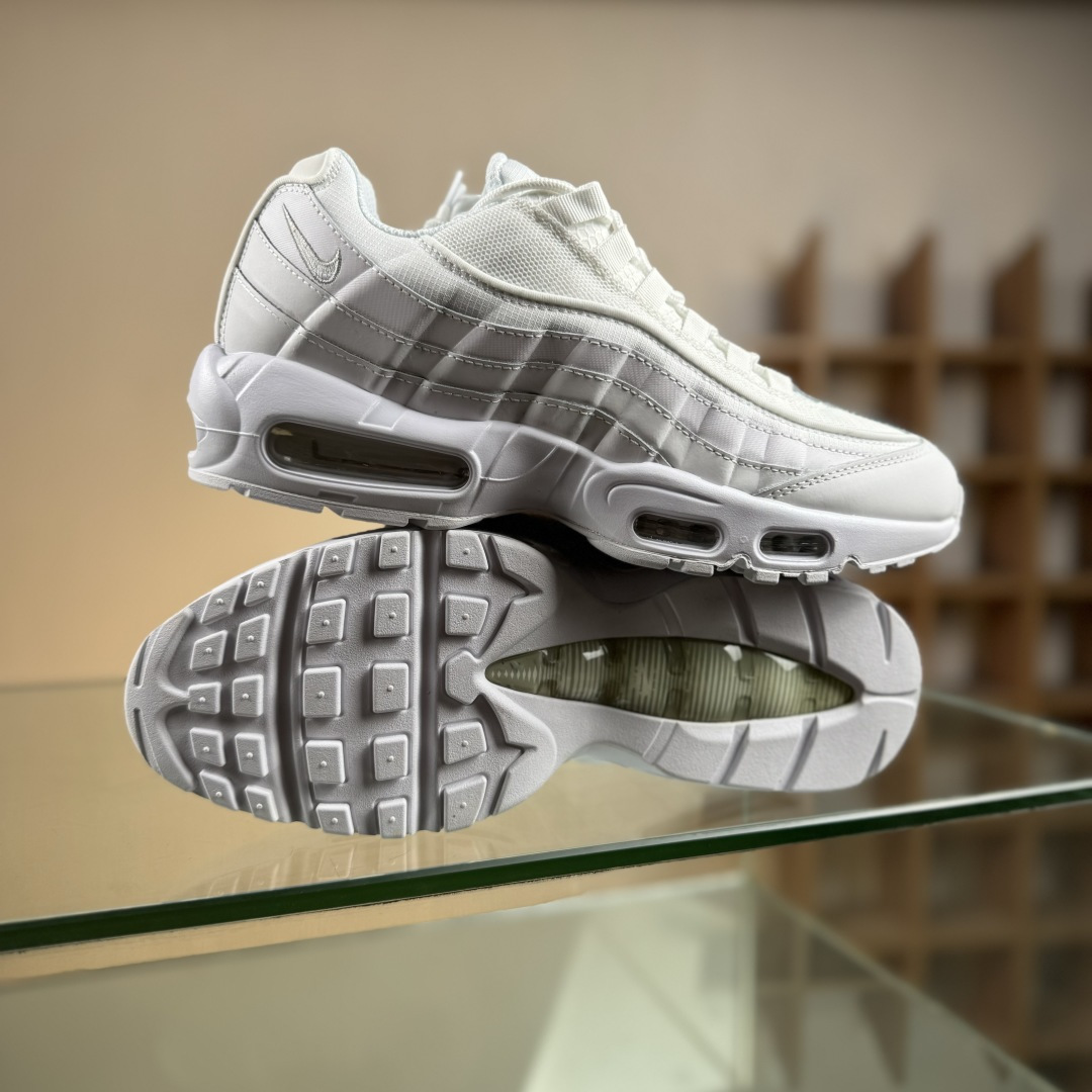 260 Nike Air 95 复古减震气垫跑鞋 CT1268-100