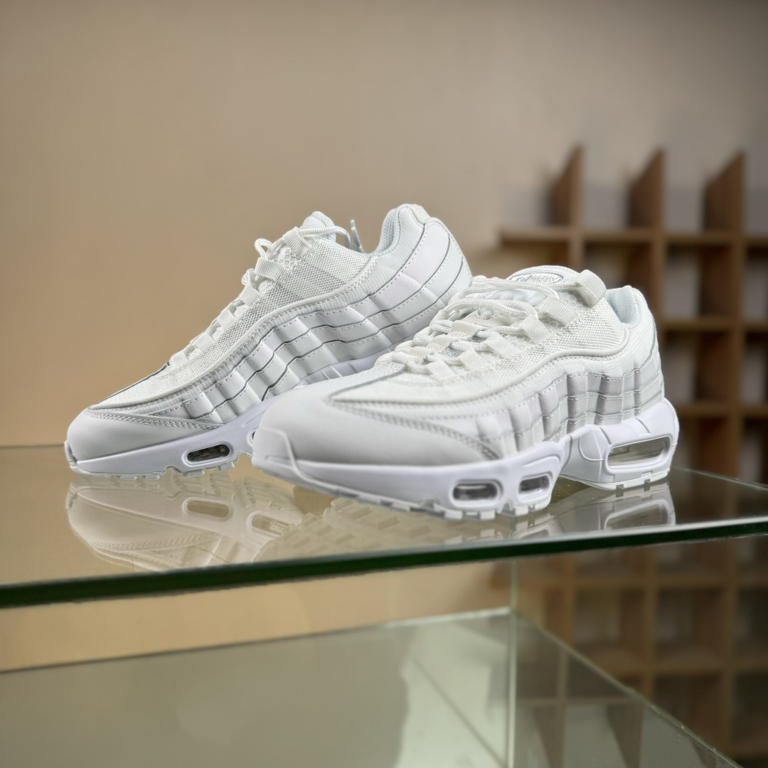 260 Nike Air 95 复古减震气垫跑鞋 CT1268-100