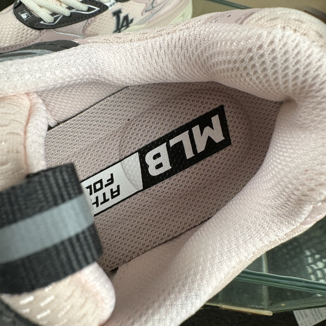 180 NY MLB Chunky Curve Runner Speed NB 纽约洋基队 厚底休闲跑鞋 3ARNC055N