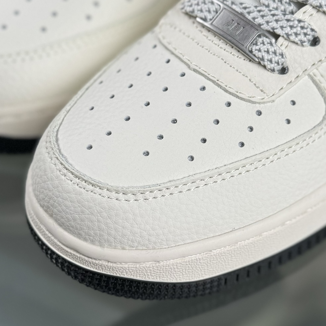 Nike Air Force 1'07 Low 米灰黑字母 空军一号低帮休闲板鞋 JS8028-018