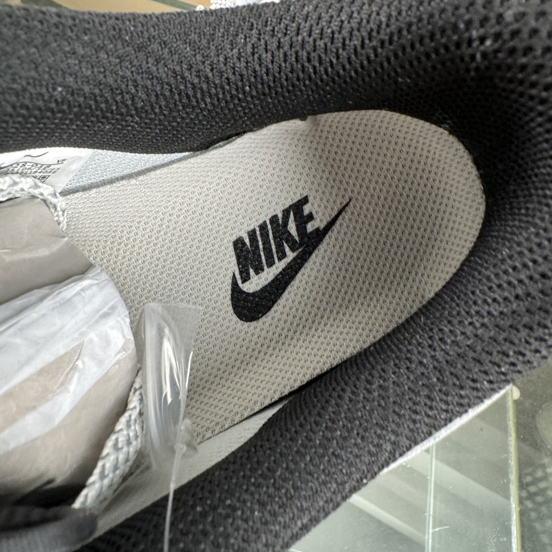 Nike Air Force 1'07 Low 米灰黑字母 空军一号低帮休闲板鞋 JS8028-018