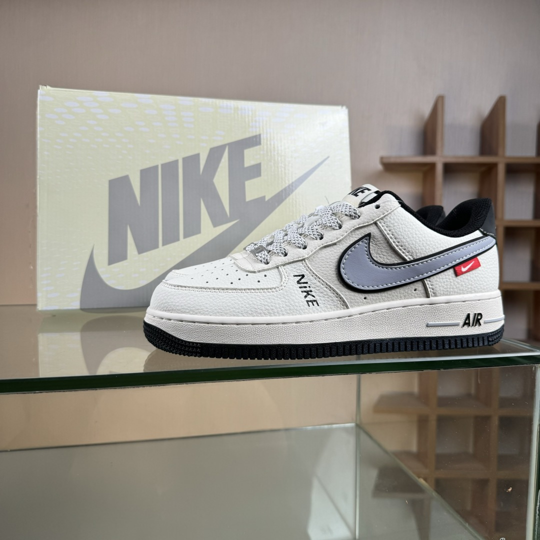 Nike Air Force 1'07 Low 米灰黑字母 空军一号低帮休闲板鞋 JS8028-018