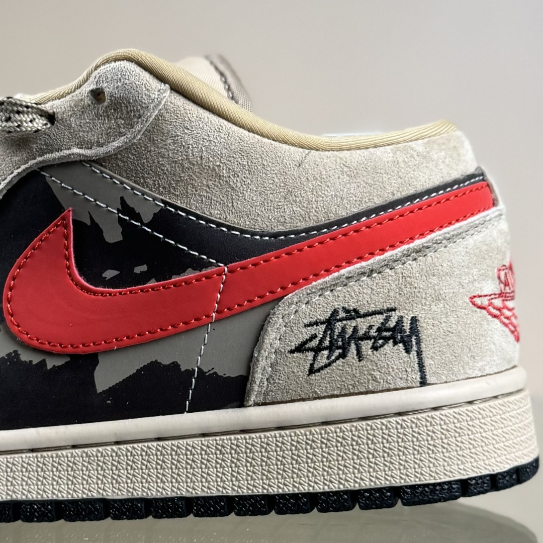 280 Nike Air Jordan 1 Low AJ1乔1低帮休闲板鞋 LR8888-012