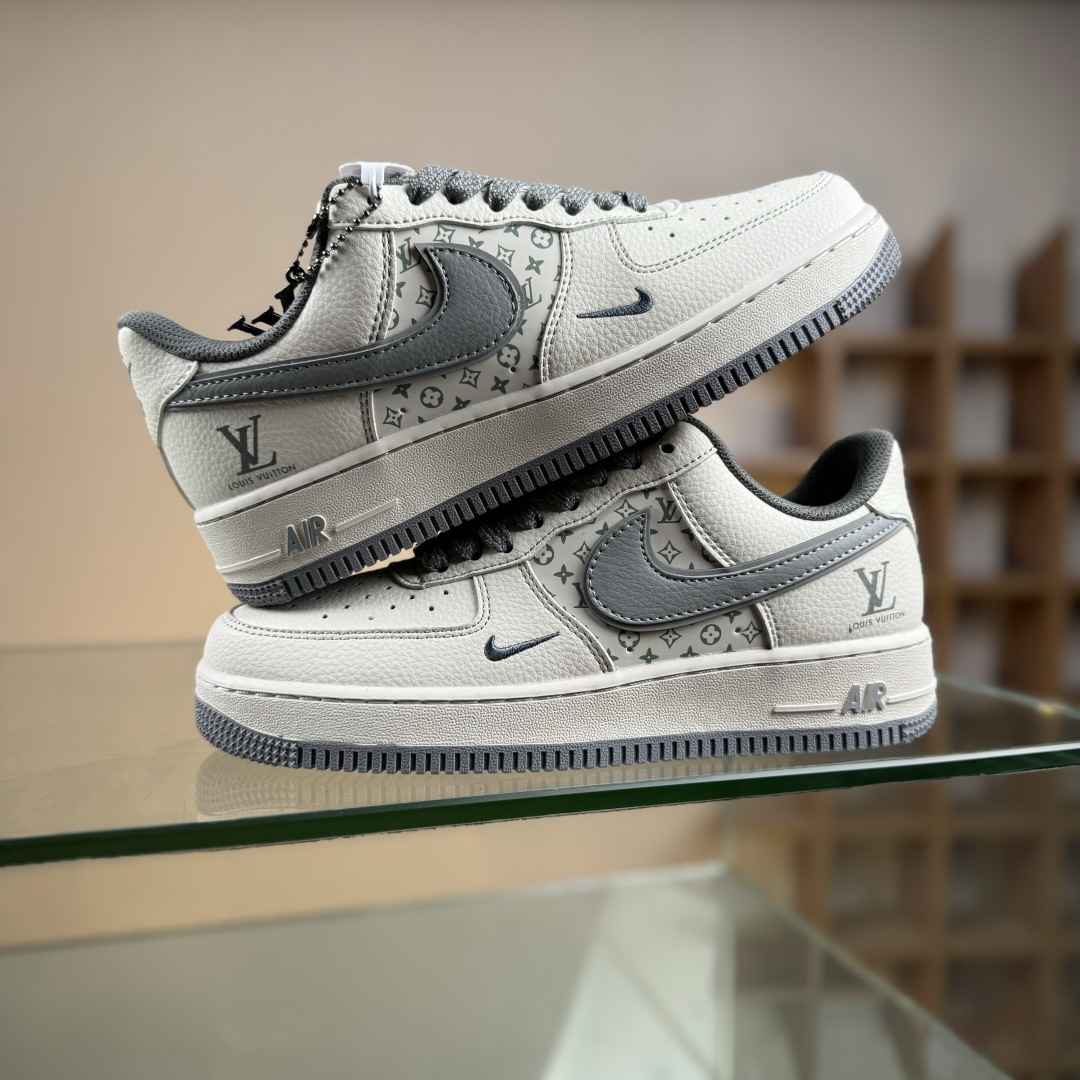 260 Nike Air Force 1'07 Low LV联名 印花米灰勾 空军一号低帮休闲板鞋 HH7518-079