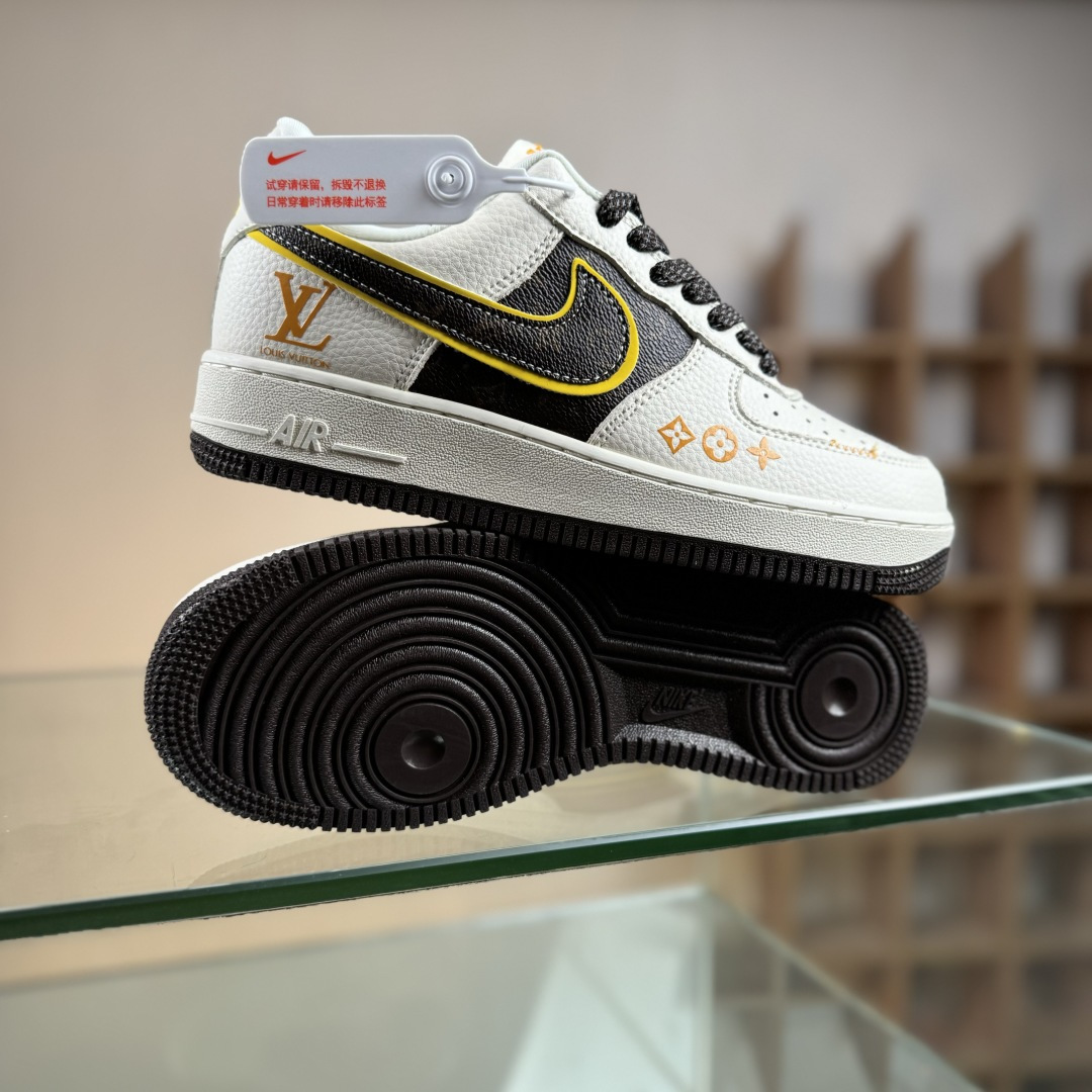 260 Nike Air Force 1'07 Low LV联名 米棕拼接 空军一号低帮休闲板鞋 DD1982-302