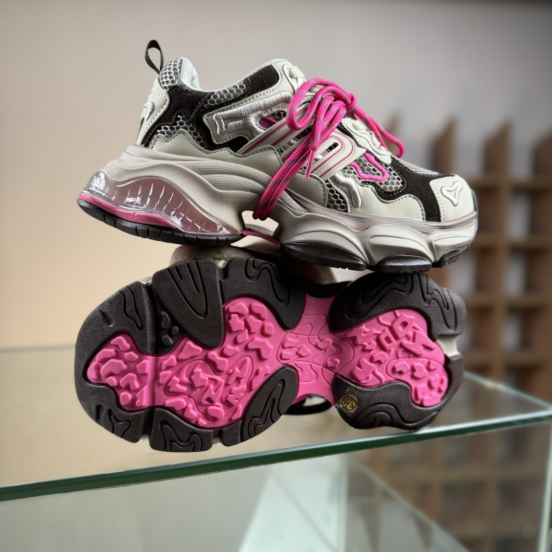 220 新晋潮流鞋靴品牌GGCC夏季新款 张艺凡同款 GG-CC 2025 反叛星球 8cm厚底增高 秋冬新款做旧老爹鞋 G25X3232