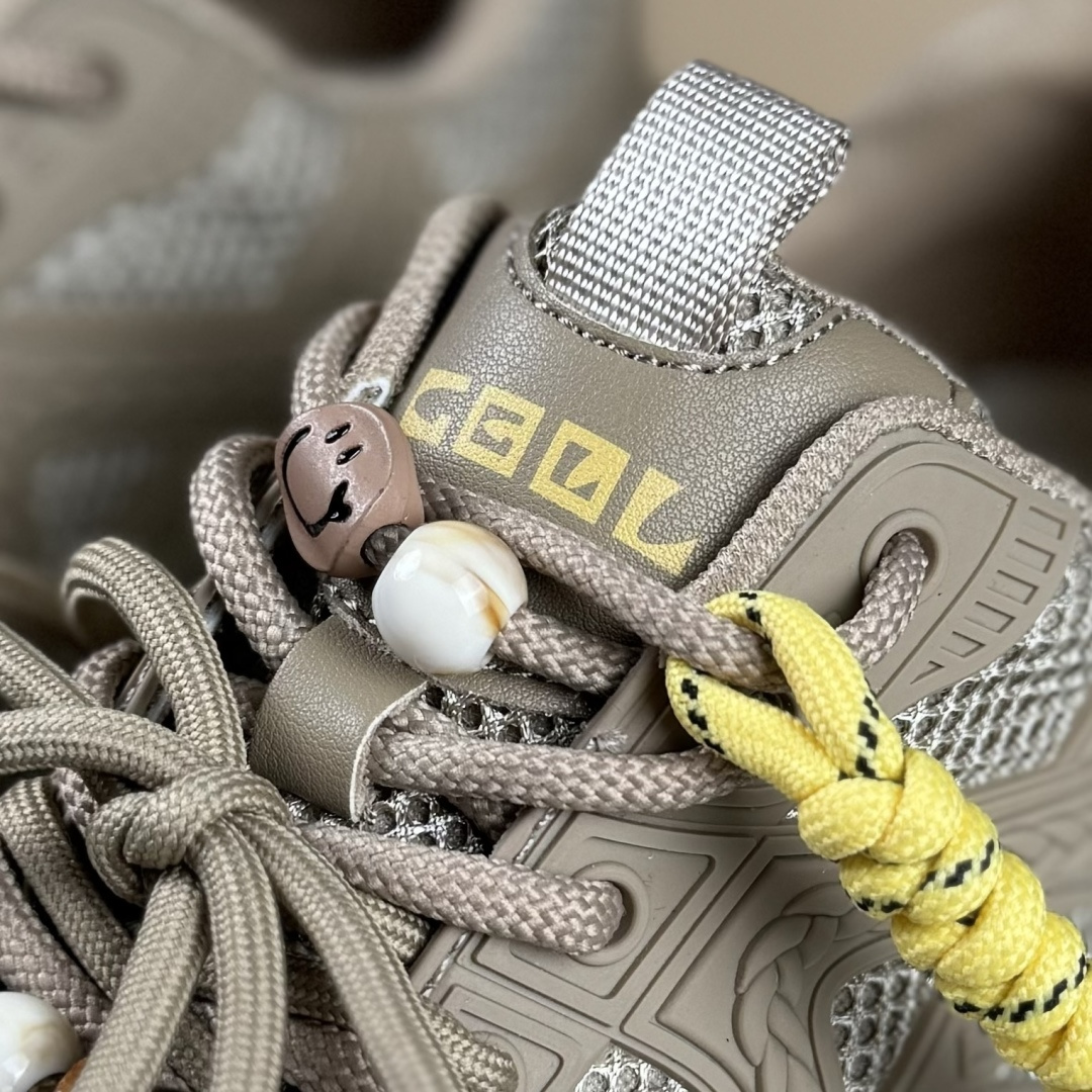 220 新晋潮流鞋靴品牌GGCC秋冬新款 张艺凡同款 GG-CC 2025 珠串 8cm厚底增高 千禧风复古未来老爹鞋 G25X8691