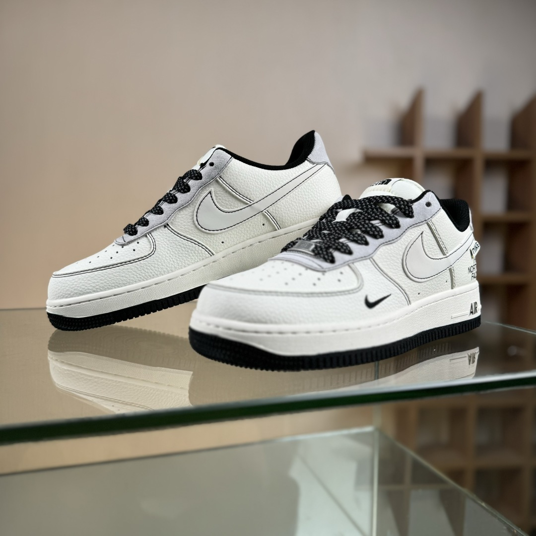 260 Nike Air Force 1 Low 07 x The North Face 白黑小勾满天星 JS8028-015